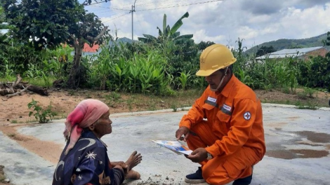 Càr Dăk Lăk tơnguh broă lam sồr ngui ồs đèng niam ờ do ờ dă