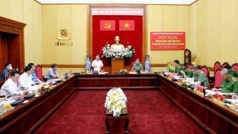 Lam lơh jat Broă rơndap lơh, Broă sền sơwì bơh Mpồl lơh broă sồ 8 tàm Đảng ủy Kwang àng Dà lơgar