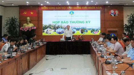 Tă bơsong bơta kal ke, lơh sa suơn sre ntoat jat jơnau kờñ 50 tơmàn dolar Mỹ tàm nam do