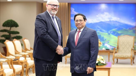 Thủ tướng Cíñ phủ ồng Phạm Minh Chính wă Ƀộ trưởng drơng broă kă bro mờ lơh sa lơgar Australia