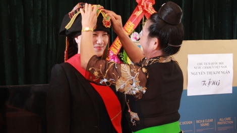 Chủ tịch Quốc hội mò Nguyễn Thị Kim Ngân lơh broă tàm càr Điện Biên