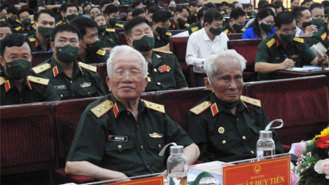 Pơrjum jak chài “Tam lơh pha lin Đăk Tô- Tân Cảnh: Bơta kwơ jơnau kah yau mờ Jơnau bơsram mờng chài