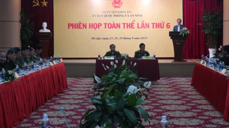 Ủy ban Sền gàr dà lơgar mờ Lơngăp lơngai bơh Quốc hội dê bơyai bè rơndăp lơh Adat Lơngăp lơngai internet