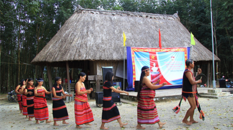 Nau rêh mhe tâm Plei Đăk Răng êp trong Hồ Chí Minh.