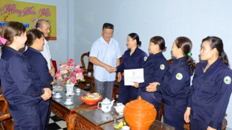 Dak Lak: Nu^h kan dơi geh kơl rnôk râng công đoàn