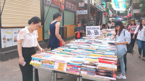 Dak Lak: Ntơm pơk nar si [u\t n’hanh văn hoá răk si [u\t năm 2019