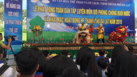 Bí thư n’hanh Kruanh dak nkuâl Đăk Glei (Kon Tum) tâm nkoch bri đah nu^h [on lan