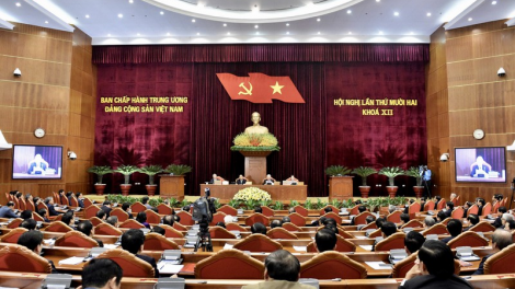 Tâm nchră tâl 12 Ban Chấp hành Trung ương Đảng khóa XII n’glôch jêh rơh hop