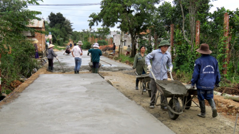 Ea Kar rgum rlau 1.300 rmen prăk ndâk njêng [on lan mhe.