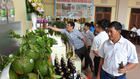Kon Tum: Rdâk njêng geh 129 ndơ geh [ư nt^t êng