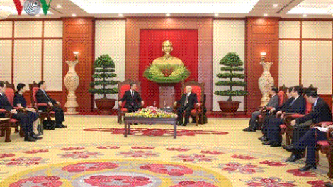 Tổng Bí thư Nguyễn Phú Trọng vơt Kruanh n’gâng kan nchră nau Trung Quốc