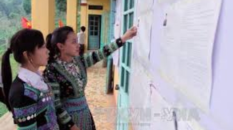 Sơn La: Tsênhv chêi cxơưz cxiz yưv pênhr huôv tsar jêx jok hnuz xiêz 7.4.2017