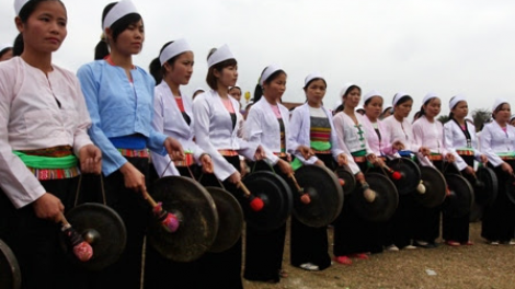 DƯƠNG CHỒM PHJA HUA LUỒNG