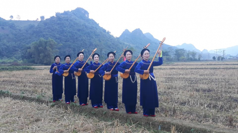 MẺN NẲNG LƯỜN XĂNG NHOÒNG PJÀNG MJẢP KIN ĐAI CHÈN CÚA TỌ NẮM HƯA CẦN PÂY HẾT CÔNG DÚ NƯỚC NOỎC
