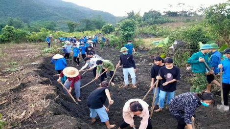 Chương trình phát thanh quam Tay thứ 5 mự 19 căm bườn 8 pì 2021