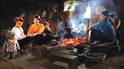 Tục sửa vía và xin lửa đầu năm của người Thái