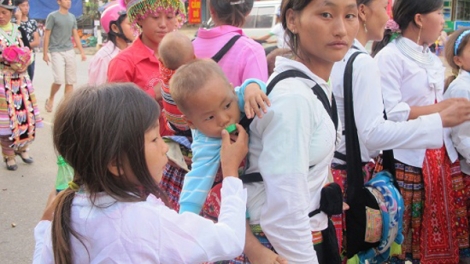 Giá như không cho con lấy anh họ