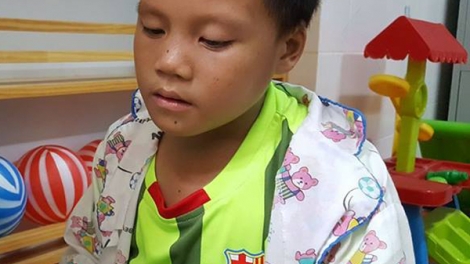 Bé Tuyển cần 50 triệu đồng để được phẫu thuật tim