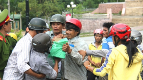 Tín dụng đen hoành hành ở vùng đồng bào thiểu số
