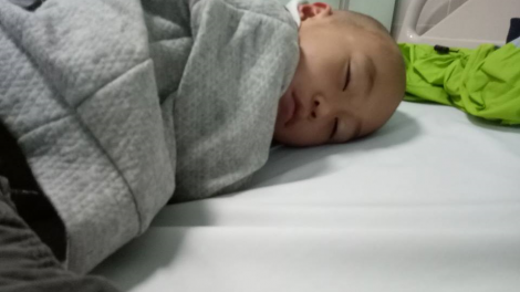 Cháu bé người Thái cần 20 triệu đồng phẫu thuật