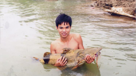 Săn "quái vật" sông Đà và bí kíp của người Thái