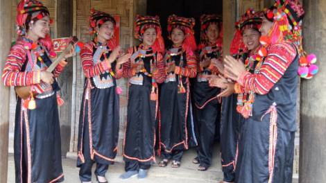 Tín hiệu văn hóa của người Hà nhì hoa