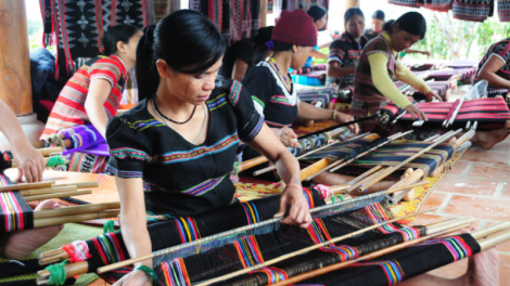 Công nhận nhãn hiệu tập thể Dèng A Lưới