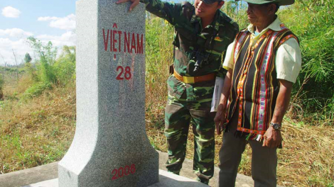 Phát huy vai trò người uy tín trong bảo vệ biên giới