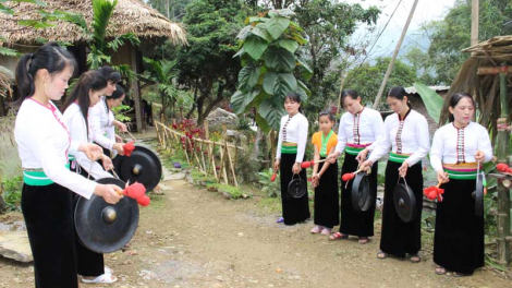 Nét văn hóa người Mường Đà Bắc