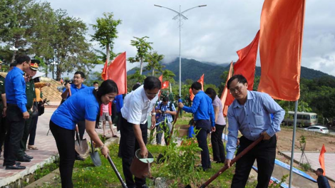 Kon Tum: Ra quân Chiến dịch Thanh niên Tình nguyện hè năm 2020