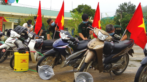 Loa phát thanh trong thế trận "vành đai xanh" chống dịch vùng biên