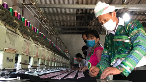 Giàng A Sáu - Đảng viên đầu tiên của Đồng Ruộng