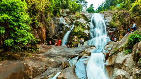 Khám phá Thác Khe Vằn - Thác ba tầng đẹp nhất Quảng Ninh