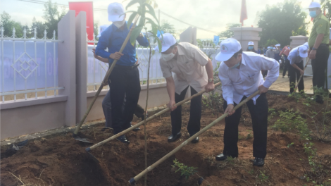 Đắk Nông phát động Tết trồng cây đời đời nhớ ơn Bác Hồ