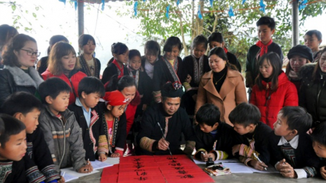 Người thầy dạy chữ bằng tâm