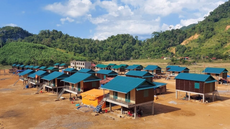 Cuộc sống mới của đồng bào Vân Kiều dưới chân dãy Trường Sơn
