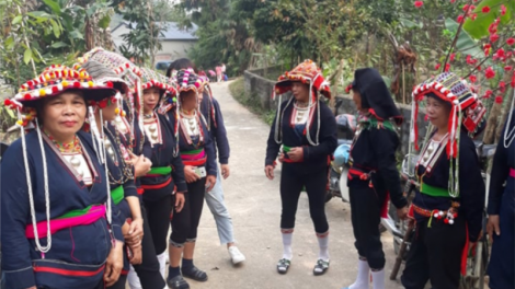 Văn hóa người Dao Quần chẹt ở chân núi Ba Vì