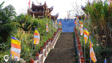Ngôi chùa nơi miền biên