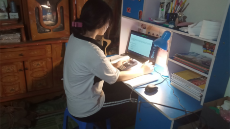 Thầy trò vùng cao Sơn La háo hức với chương trình “Sóng và máy tính cho em”