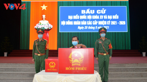 Bầu cử sớm ở Cần Thơ