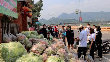 Dịch bệnh - Nông sản tiêu thụ khó