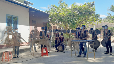 Thanh niên DTTS phát huy sáng tạo với nhiều hoạt động thiết thực