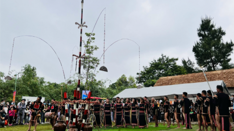 Lễ tạ ơn cha mẹ của người Gia Rai và Ba Na