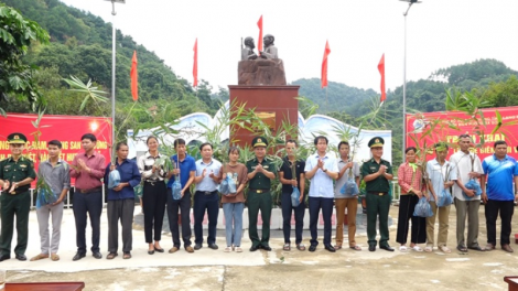 Xây dựng thế trận biên phòng toàn dân