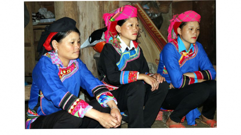 Gìn giữ nét đẹp văn hóa người Cờ Lao đỏ: Bài 1- Những giá trị tồn tại hàng trăm năm