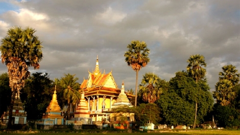 Bh’rợ đông chùa Khmer