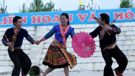 khaw tin bair harei 22-1