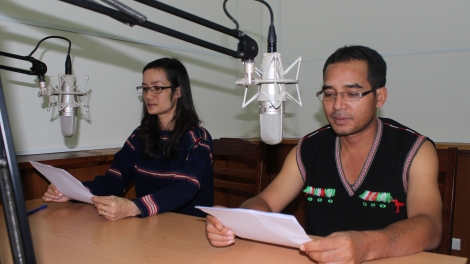 Tang găn hơlau j^ Jơ\ng-ti-[ơ\r