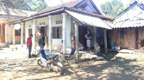 Der k’tiếc ta luôn cóh chr’hoong A Lưới: Cắh choom k’rang k’pân