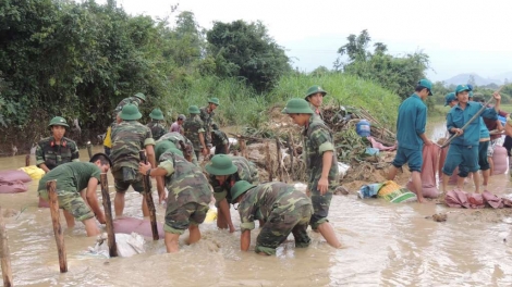 La liêm pr’hay pr’ắt bh’rợ bhlưa quân lâng đhanuôr